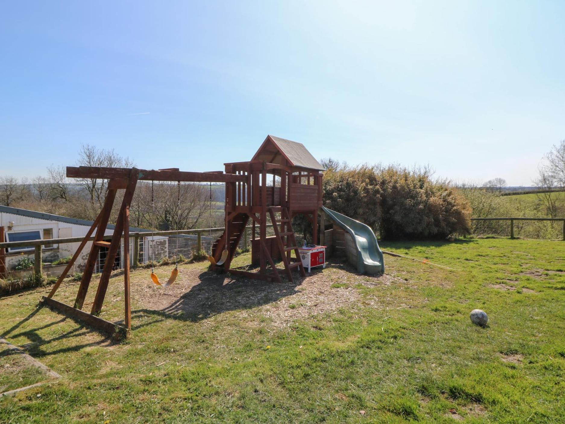 The Farmhouse Ciliau Aeron Exterior photo